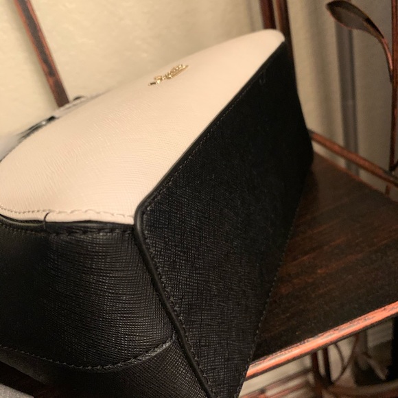 Kate Spade Dashing Beauty Penguin Small Lottie - Picture 7 of 8